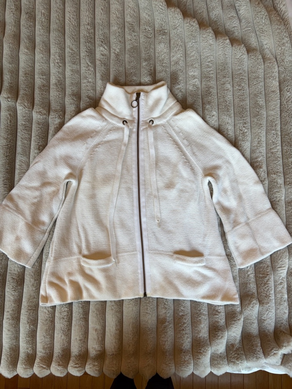 Old Navy White Zip-Front 3/4 Sleeve Cardigan - Picture 2 of 4